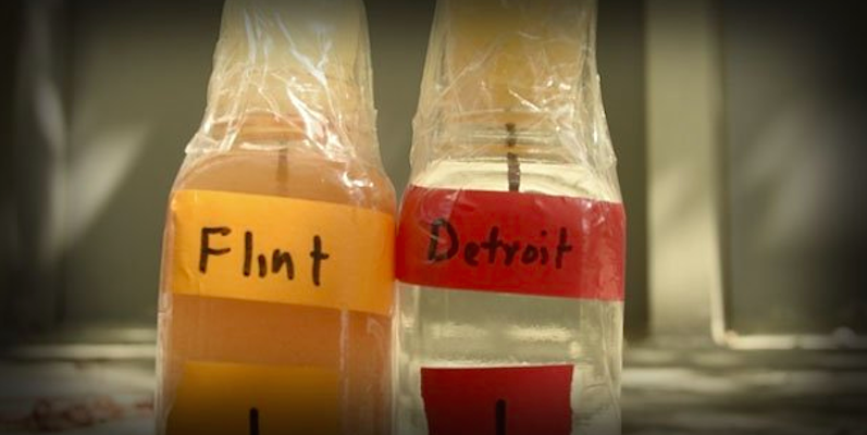 A Flint, dans le Michigan, l'eau empoisonnée des pauvres